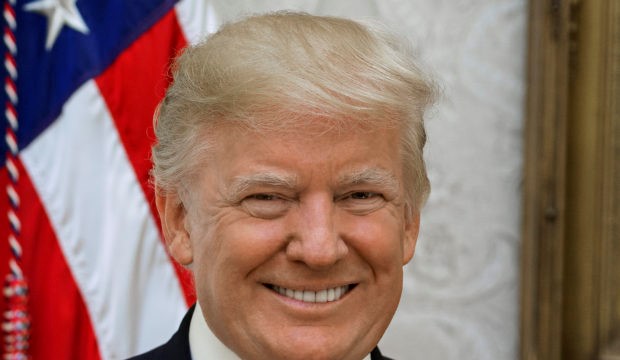 Tổng thống Trump hoãn áp thuế với EU đến ngày 9/7, thị trường tài chính châu Âu khởi sắc