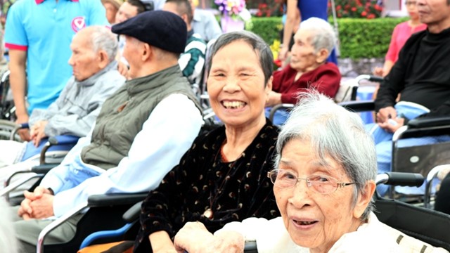 Từ 1/7/2025: Người từ 70 tuổi trở lên được hưởng nhiều chính sách hỗ trợ