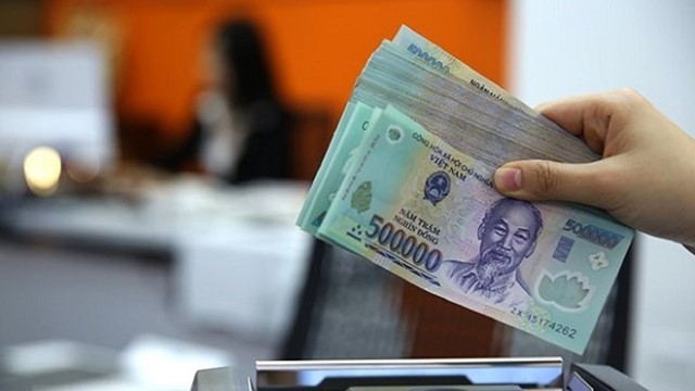 Mức lương tối thiểu vùng 2026 chính thức tăng, doanh nghiệp vi phạm sẽ bị xử phạt ra sao?