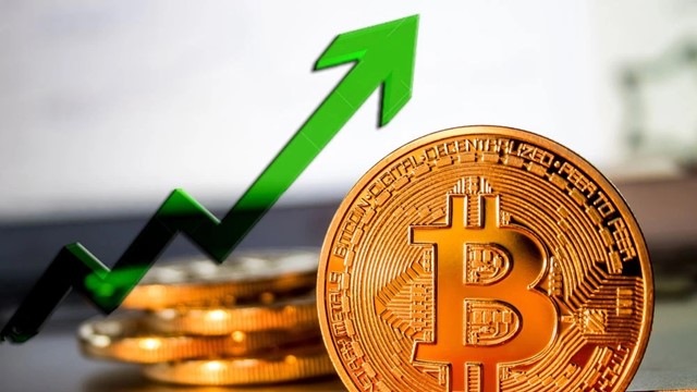 Bitcoin tăng mạnh trở lại sau đợt bán tháo: Mừng hay lo?