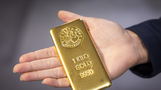 Ngân hàng trung ương mua ròng 53 tấn vàng trong tháng 10: Điều gì đang thúc đẩy cuộc đua tích trữ?