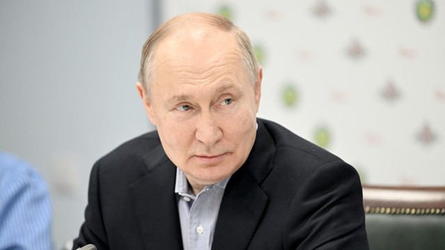 Ông Putin: Kinh tế Nga không sụp đổ như dự báo của phương Tây