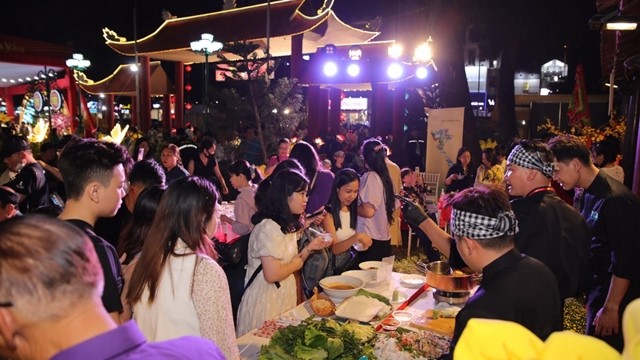 Lễ hội Tết Việt 2024: Doanh thu ước đạt 50 tỷ đồng