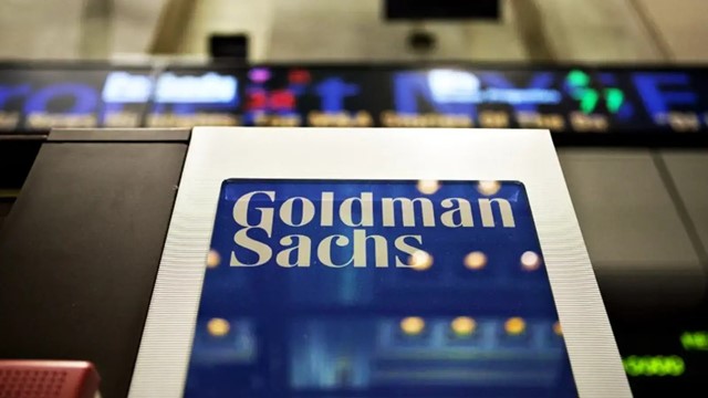 Dữ liệu bán lẻ và việc làm khởi sắc, Goldman Sachs giảm mạnh dự đoán về khả năng kinh tế Mỹ suy thoái