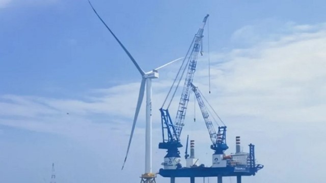 Giàn turbine gió của nước ‘sát vách’ Việt Nam quật cường trong siêu bão Yagi, vẫn sản xuất hơn 2 triệu kWh điện chỉ trong 9 giờ, 'chạy băng băng' nhờ công nghệ cao