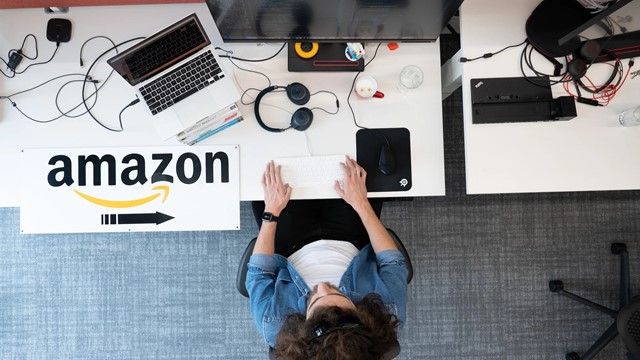 CNBC: 73% nhân viên Amazon cân nhắc nghỉ việc sau lệnh quay trở lại văn phòng 5 ngày/tuần 