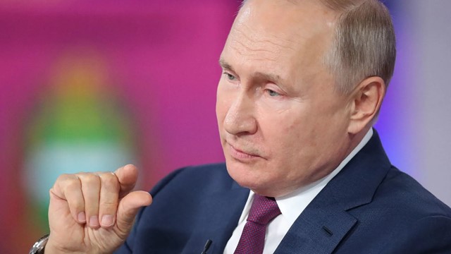 Ông Putin cảnh báo kinh tế Nga 'quá nóng', lạm phát đáng báo động