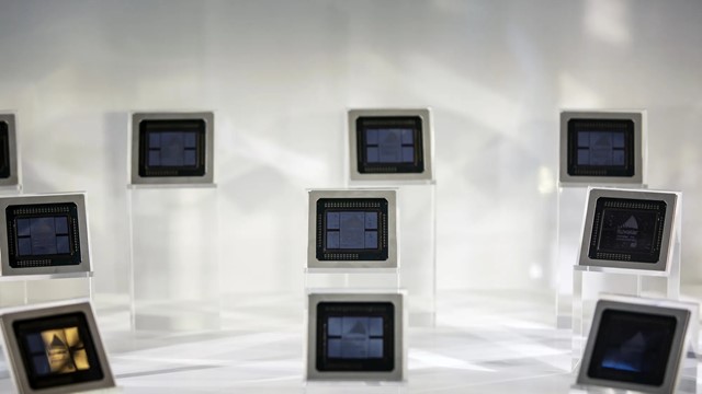 Tổng thống Trump chuẩn bị hủy bỏ lệnh hạn chế chip AI của ông Biden, Nvidia thở phào 