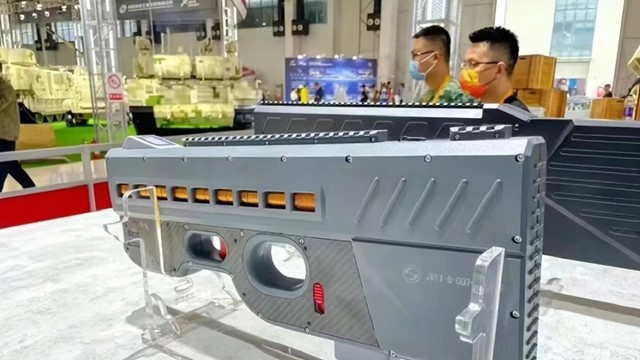 Vượt Mỹ, láng giềng Việt Nam chế tạo thành công khẩu súng điện từ nhanh nhất thế giới có thể bắn tới 3.000 viên đạn/phút