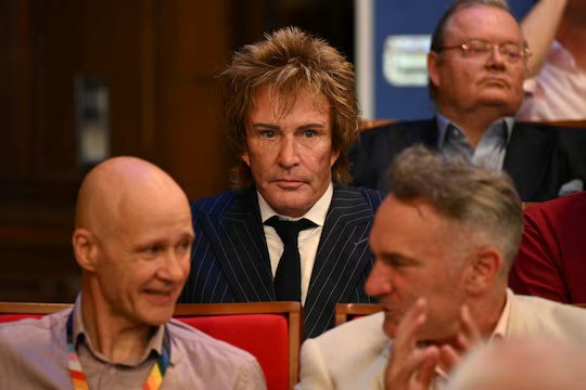 Chính sách thuế hơn 200 năm bị xóa bỏ, giới siêu giàu tháo chạy khỏi nước Anh