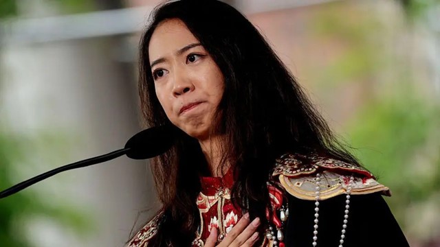 'Chúng ta không vươn lên bằng cách chứng minh người khác sai': Bài phát biểu tốt nghiệp tại Harvard của du học sinh Trung Quốc gây sốt giữa lúc ông Trump siết visa du học