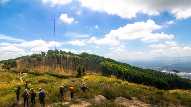 Việt Nam sẽ có thêm một khu du lịch nằm trên ngọn núi