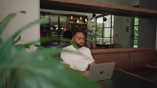 U40 kiếm được hơn 13 tỷ đồng/năm từ công việc phụ, được làm online tại nhà 