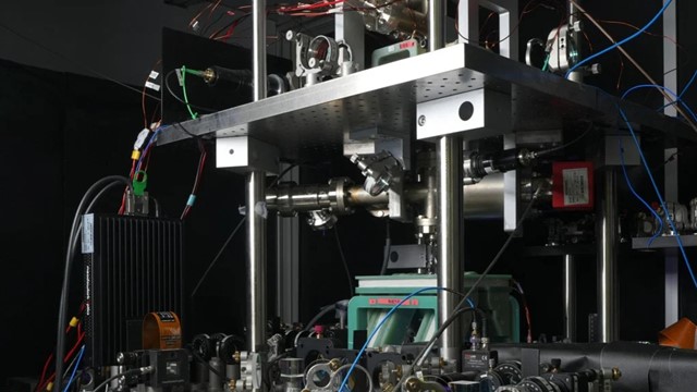 Láng giềng Việt Nam phá kỷ lục lượng tử, xây mảng nguyên tử lớn nhất thế giới chỉ trong 60 mili giây