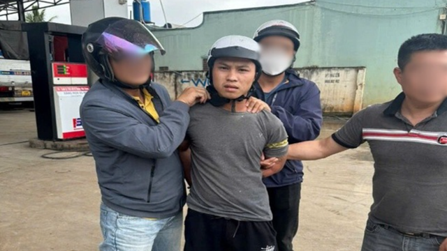 Bắt khẩn cấp Đinh Bạt Ngọc 27 tuổi