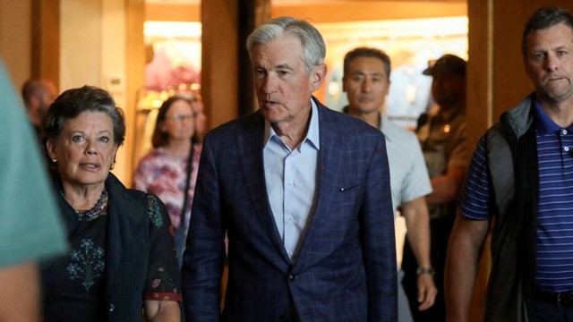 'Nín thở' chờ Fed: Nội bộ bất đồng chưa từng thấy, Chủ tịch Powell đối mặt tình thế khó khăn nhất lịch sử