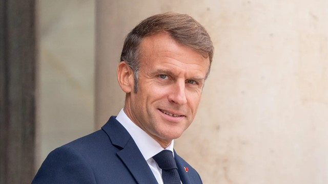 Tổng thống Pháp tuyên bố EU đã cắt giảm hơn 80% dầu khí Nga, thẳng thừng đáp trả ông Trump