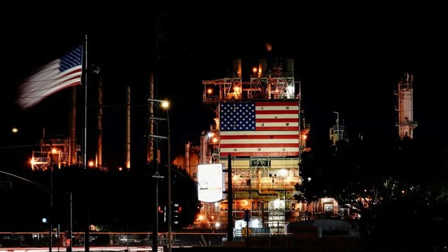 Mỹ vắng mặt tại hội nghị khí hậu: Cường quốc đơn độc giữa làn sóng năng lượng sạch toàn cầu