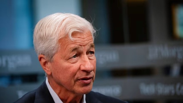 Chủ tịch JP Morgan Chase cảnh báo: Đã có 'phát súng đầu tiên' báo hiệu 1 cuộc khủng hoảng tài chính đang âm thầm tích tụ