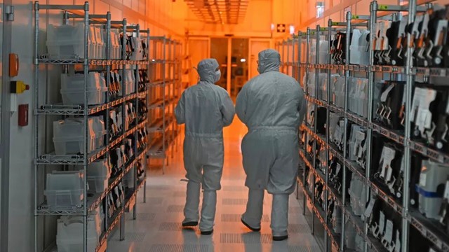 Công ty chip vô danh trở thành nạn nhân của thương chiến, có thể khiến ngành ô tô toàn cầu tê liệt