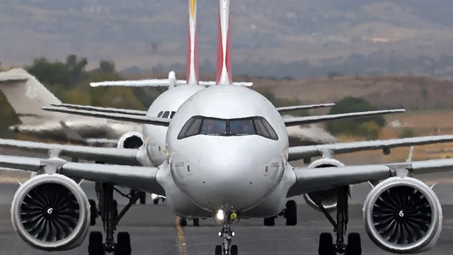 Dòng máy bay bán chạy nhất thế giới gặp sự cố: Bức xạ mặt trời có thể gây sai lệch dữ liệu của 6.000 chiếc A320, hàng trăm chuyến bay bị hủy