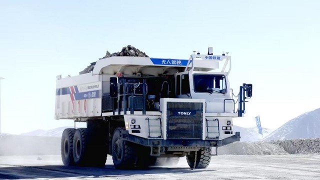 Láng giềng Việt Nam hoàn tất thử nghiệm xe tải không người lái ở độ cao kỷ lục 5.600m, hoạt động 24/7 ‘ngon ơ’ trong điều kiện khắc nghiệt