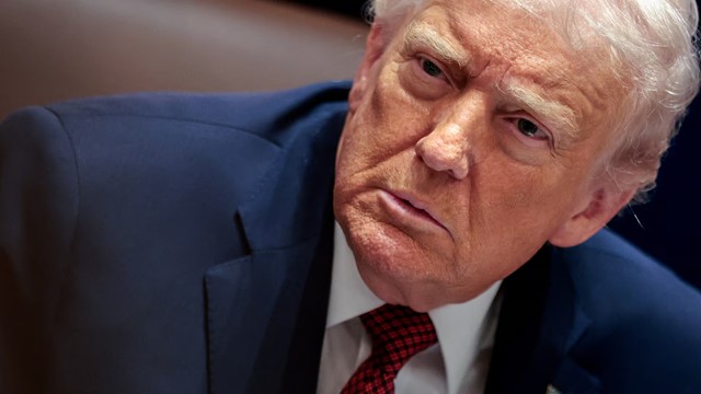 Ông Trump dọa tăng thuế với một quốc gia vì 'nợ' Mỹ gần 1 tỷ m3 nước