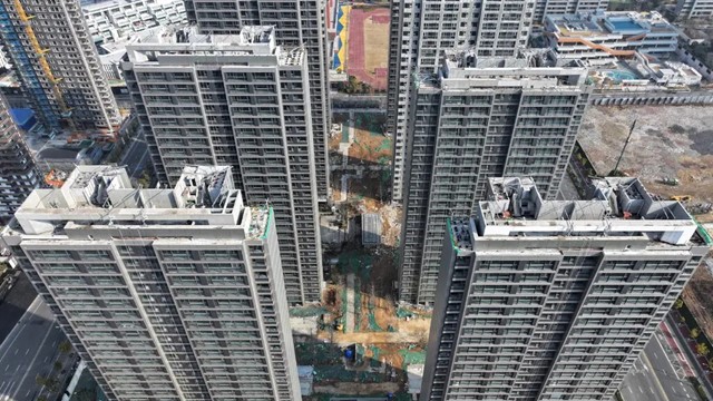 Bất động sản 'kéo sập' cả hạ tầng và nhà máy, kinh tế Trung Quốc rơi vào vòng xoáy mới