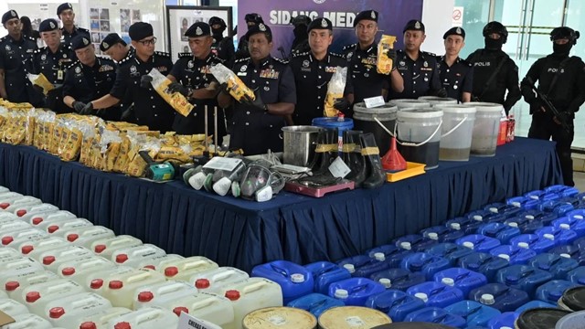Triệt phá đường dây ma túy đủ cho 68 triệu người dùng, tịch thu hơn 18 tấn chất cấm trị giá gần 10.000 tỷ đồng 