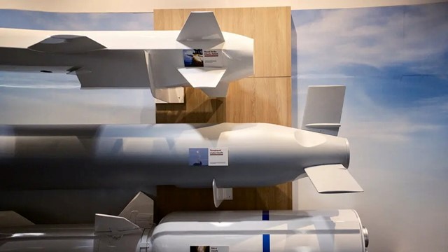 Trung Quốc siết xuất khẩu, cả ngành công nghiệp quốc phòng Mỹ rung chuyển