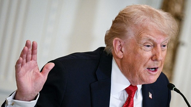 Ông Trump tuyên bố đánh thuế 8 quốc gia châu Âu cản trở Mỹ mua Greenland