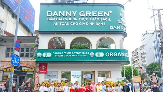 DannyGreen bạo tay thuê mặt bằng đắt đỏ tại Sài Gòn: Hé lộ tiềm lực và người đứng sau