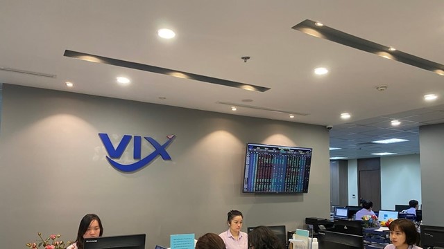 Miễn nhiệm Chủ tịch Chứng khoán VIX