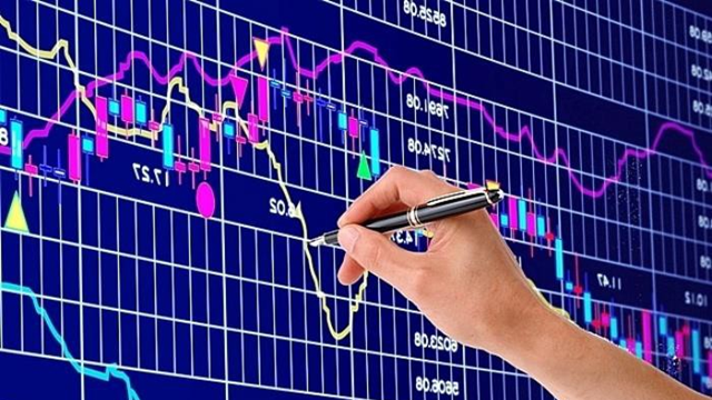 Thị trường chứng khoán nửa cuối tháng 5: Mua vào hay chờ tín hiệu?
