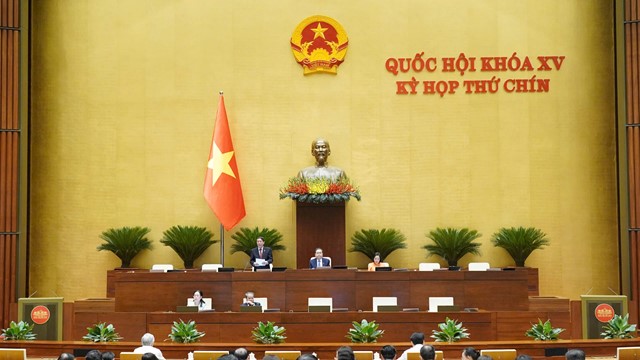 Quốc hội xem xét chủ trương đầu tư hai dự án cao tốc trọng điểm