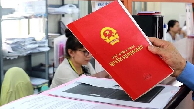 Mới: Cấp xã được cấp sổ đỏ lần đầu cho người dân