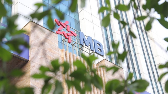 Loạt ngân hàng tăng trưởng lợi nhuận hai chữ số: MB, HDBank, Sacombank lên ngôi