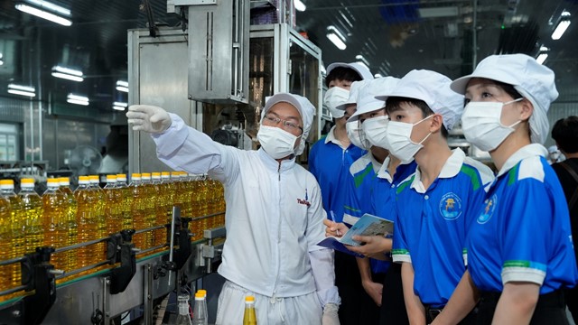 Trường Đại học Văn Hiến tiếp sức thí sinh vào đại học