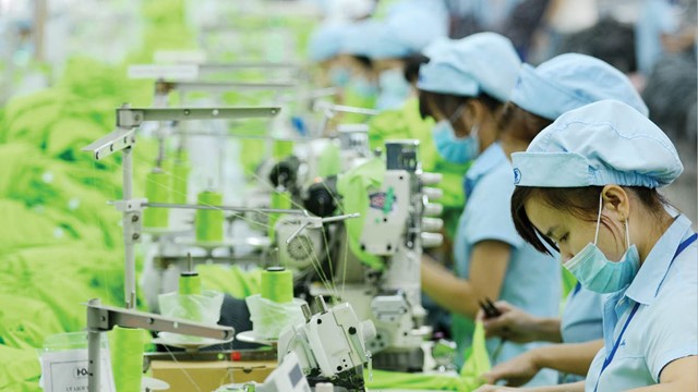  Đọc trước giờ chứng khoán: Loạt chuyển động doanh nghiệp đáng chú ý