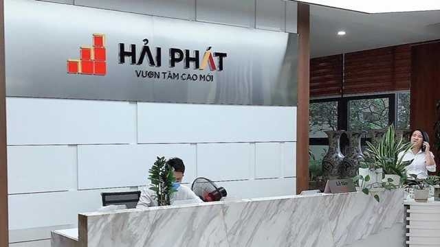 Hải Phát hoán đổi 212 tỷ đồng nợ phải thu lấy cổ phiếu HQC với giá cao gấp 2,6 lần thị giá
