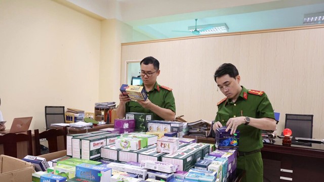 Phú Thọ: Thu giữ gần 12 triệu viên thực phẩm chức năng giả