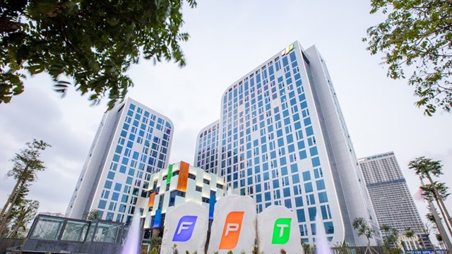 FPT chốt ngày tạm ứng cổ tức năm 2025, tiền mặt 10%