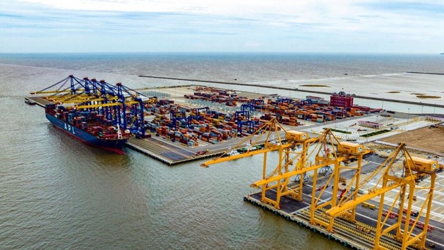 Những nước cờ đầu tiên của Vận tải và Xếp dỡ Hải An (HAH) sau khi VSC trở thành cổ đông lớn