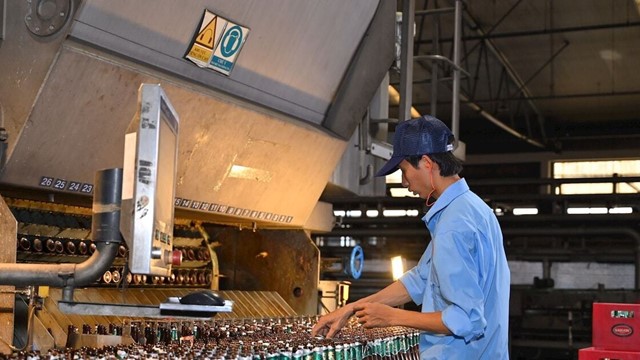 Những ngày cuối năm, một doanh nghiệp bia nhận quyết định quan trọng từ HNX