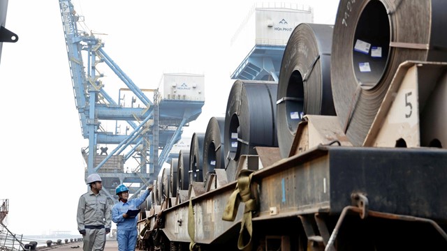 Kinh tế Việt Nam năm 2026 đặt mục tiêu tăng trưởng trên 10%, mở đầu giai đoạn phát triển mới