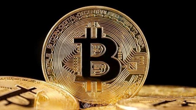 Nóng: Bitcoin vượt 100.000 USD sau khi ông Trump công bố người sẽ trở thành Chủ tịch SEC