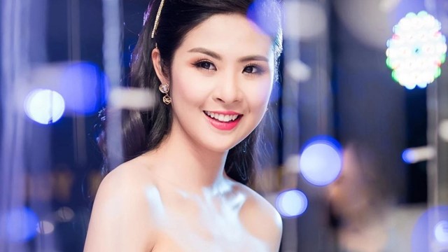 Hoa hậu tuổi Tỵ từng là PGĐ công ty BĐS, thu nhập hàng tỷ đồng một năm, lấy chồng làm ở Bộ Ngoại giao