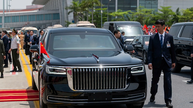 Siêu xe Hồng Kỳ N701 chuyên chở Tổng Bí thư Trung Quốc Tập Cận Bình trong chuyến thăm Việt Nam: Trang bị hệ thống chống bom đạn, vũ khí hóa học, sinh hóa, trọng lượng dự đoán vượt 4 tấn