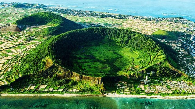 Huyện đảo sắp trở thành đặc khu có hòn đảo duy nhất tại VN hình thành từ phun trào núi lửa hàng chục triệu năm trước