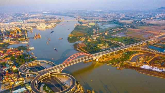 Trong tháng 5, thành phố giàu top đầu của miền Bắc tổ chức diễu hành mừng kỷ niệm 70 năm giải phóng